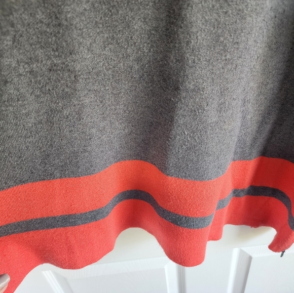 Max Studio Wool Blend A'line Style Sweater Retro style Sz Medium - Picture 6 of 7